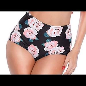 Rose BOTTOMS Swimwear Peachy Size Medium NEW!